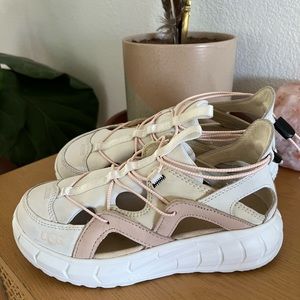 Ugg Sandal Sneakers